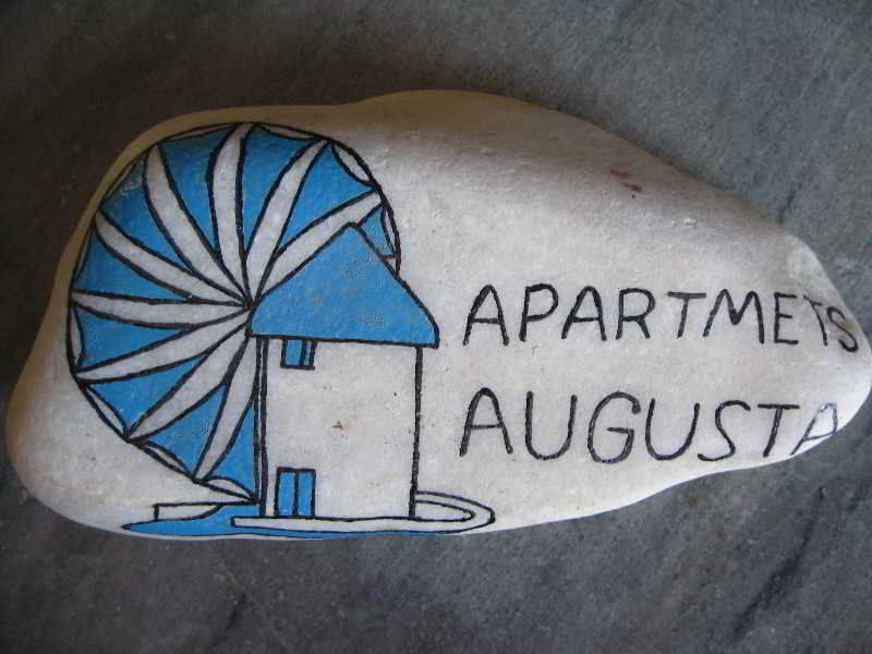 Augusta Studios & Apartments Nausa Zewnętrze zdjęcie